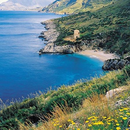 La Casetta Nel Porto Кастелламмаре-дель-Гольфо Екстер'єр фото